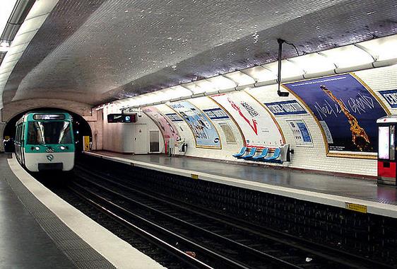 Métro Censier-Daubenton