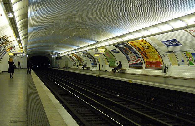 Métro Félix Faure