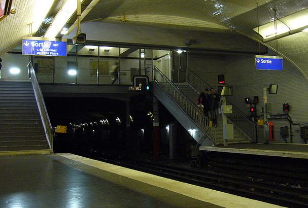 Métro Lourmel