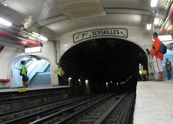 Métro Marcadet - Poissonniers