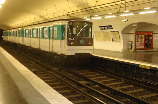 Métro Porte des Lilas