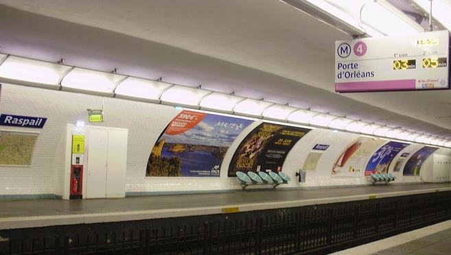 Métro Raspail