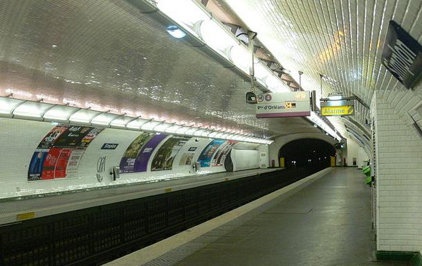 Métro Simplon