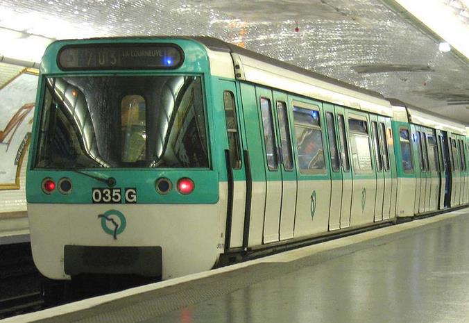 Métro Sully-Morland